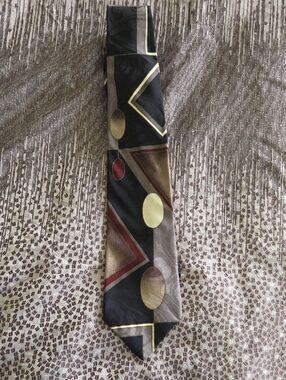 Geometric Pattern Black and Gold Men's Tie